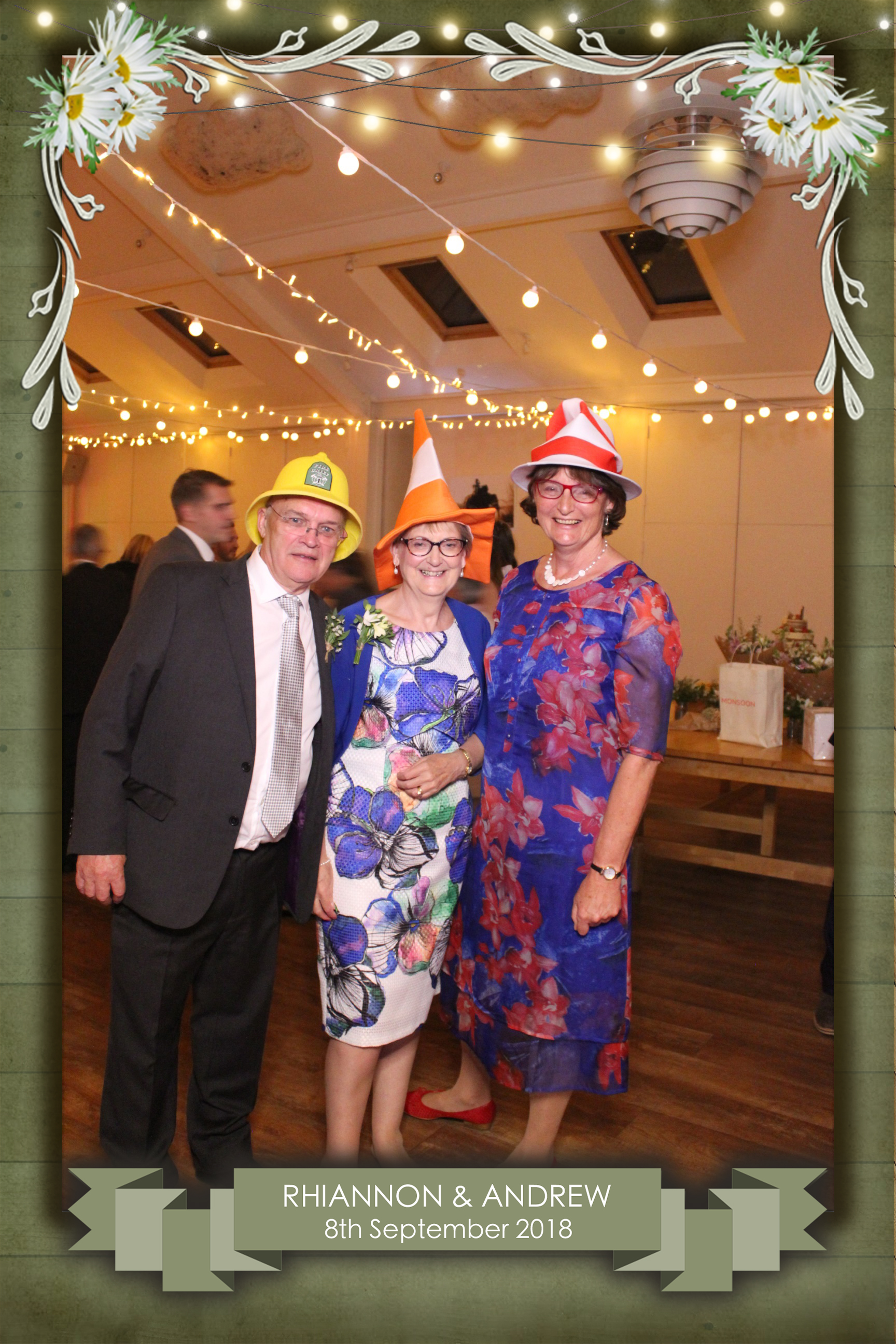 Rhiannon & Andrew's Wedding | View more photos from the event at images.mobile-photo-booth.com/u/MobilePhotoBoothUK/Rhiannon-Andrews-Wedding